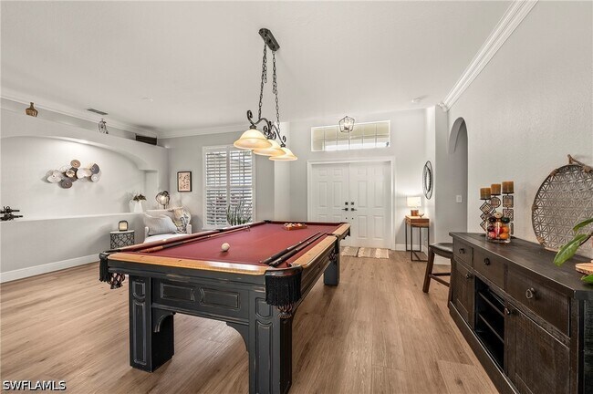 Building Photo - 1015 Tivoli Ln