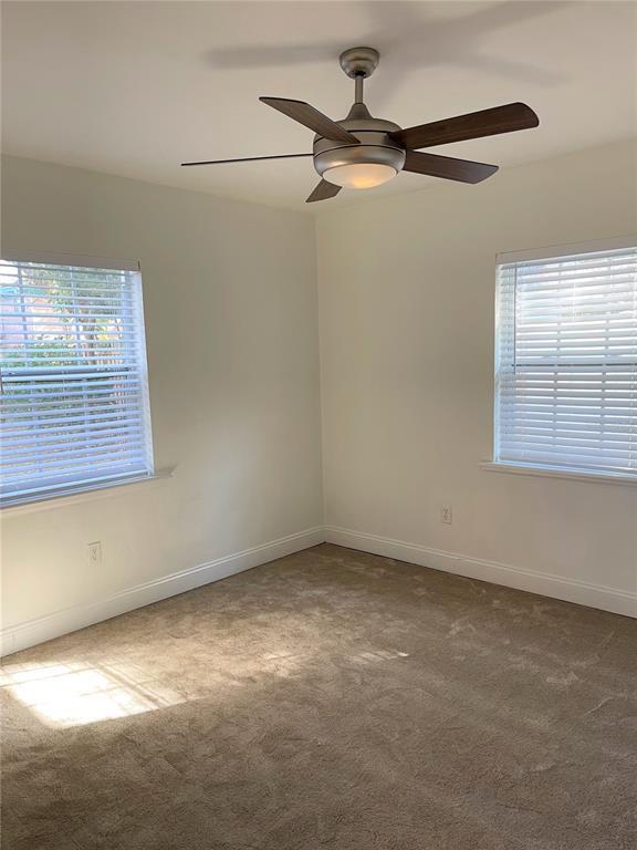 Building Photo - 309 W Palm Dr