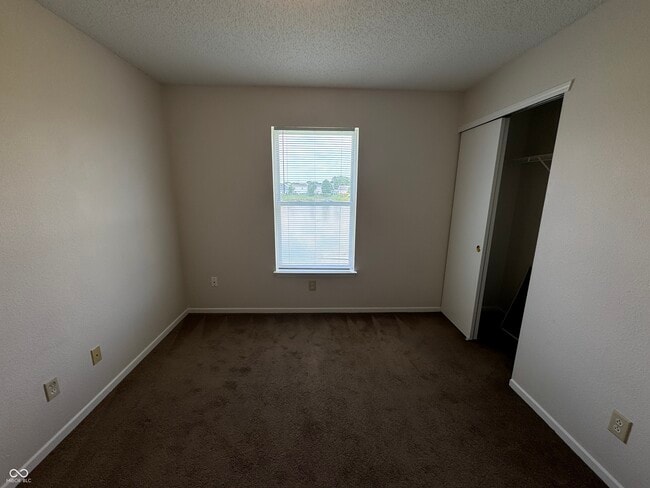Building Photo - 62 Declaration Dr