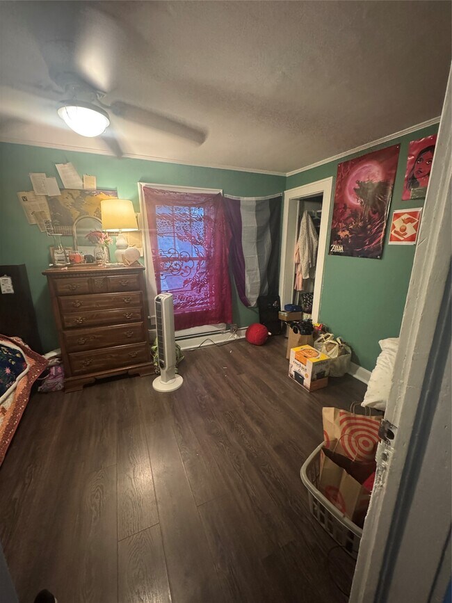 Building Photo - 60 Ely St