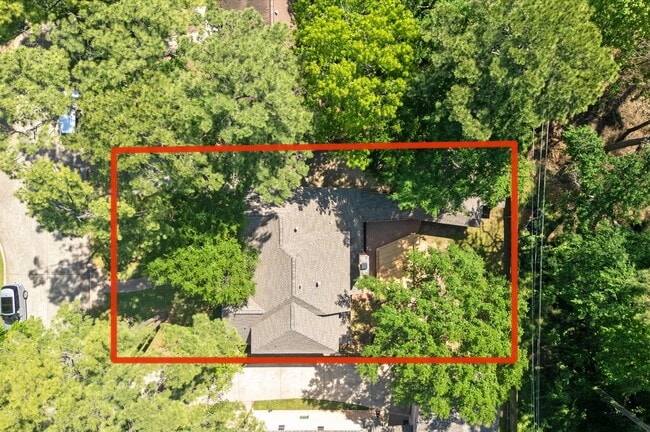 Building Photo - 12119 Auburn Hills Dr
