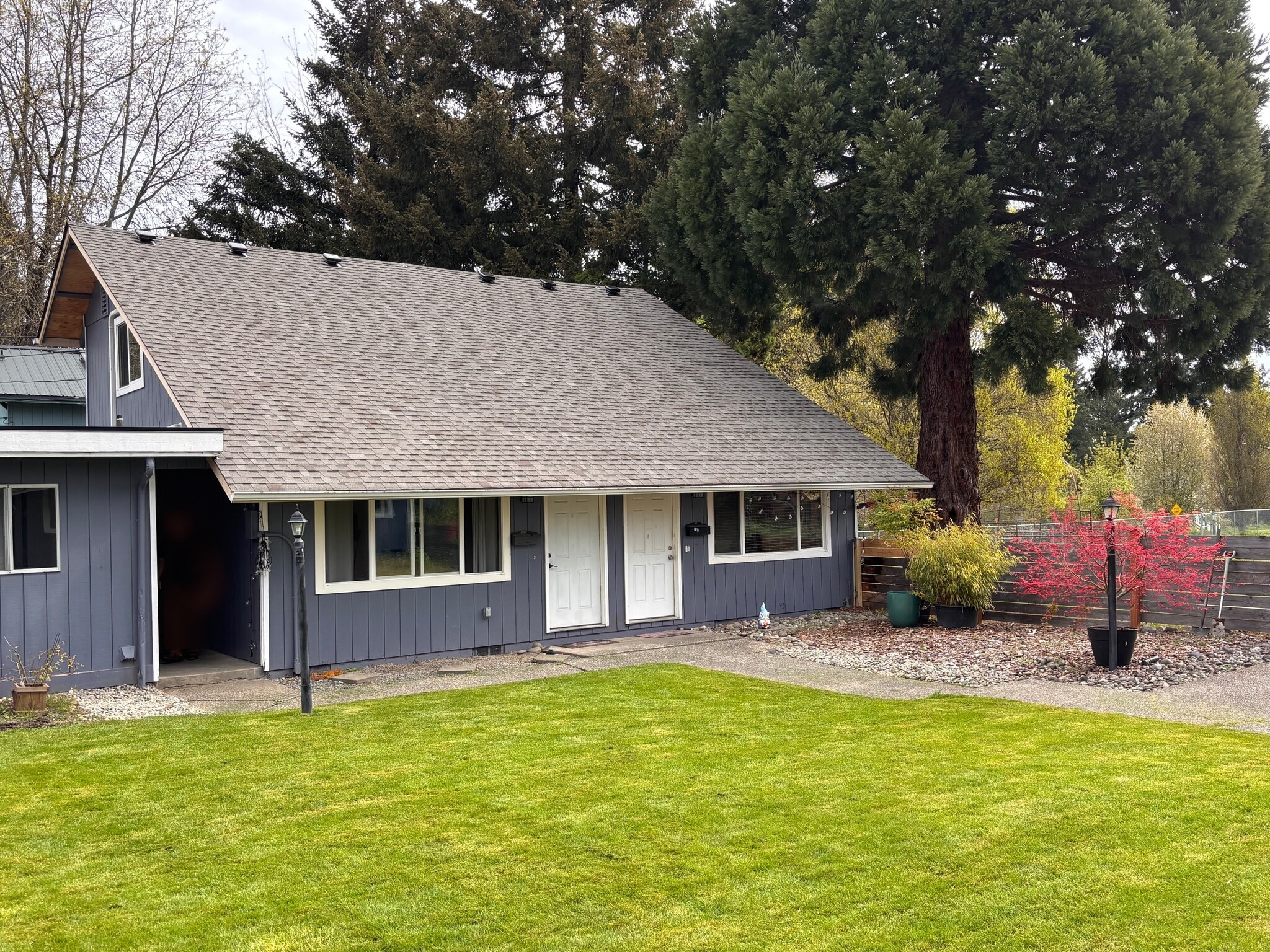 Building Photo - 429 Thomas St NW