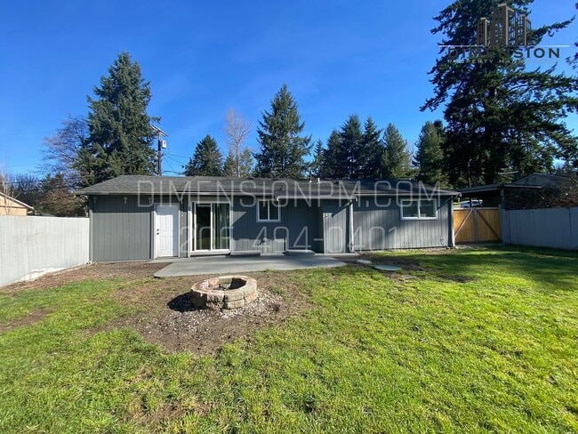 Building Photo - Charming 3-bedroom, 1-bathroom house in Fe...