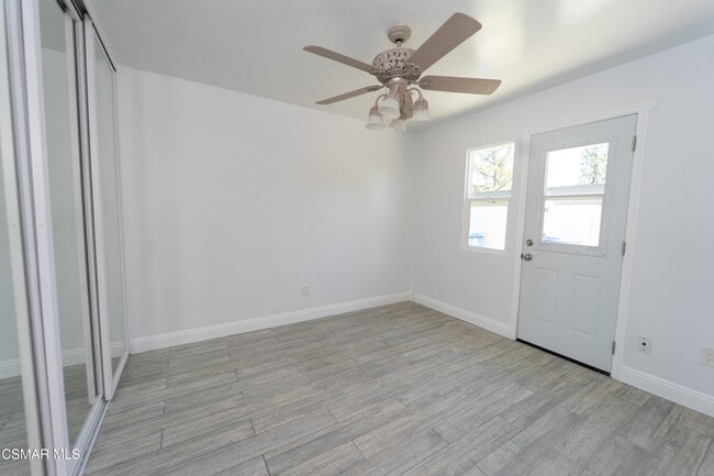 Building Photo - 11723 Porter Valley Dr