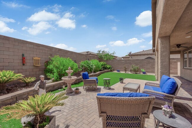 Building Photo - 279 Via San Gabriella