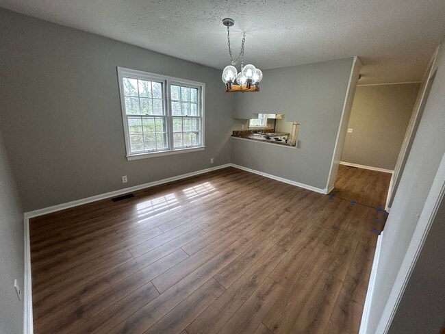 Building Photo - 3Bedroom 2 bath Huntsville AL