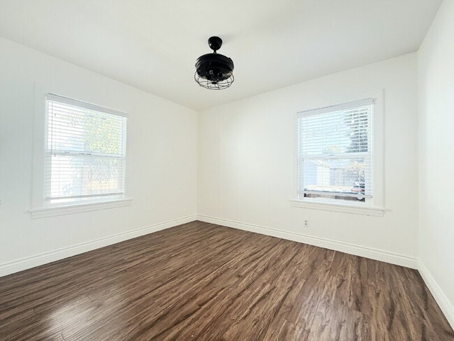 Building Photo - 6500 Arlington Ave