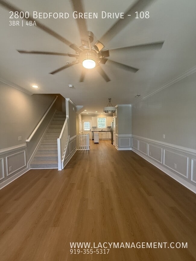 Building Photo - 2800 Bedford Green Dr