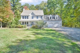 Building Photo - 49 Hydeville Rd