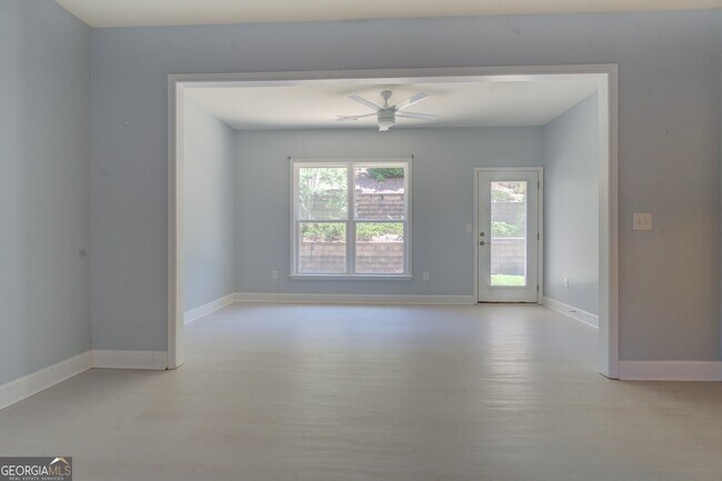 Building Photo - 1190 Branch Creek Way