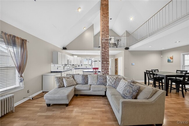 Building Photo - 2340 Court St