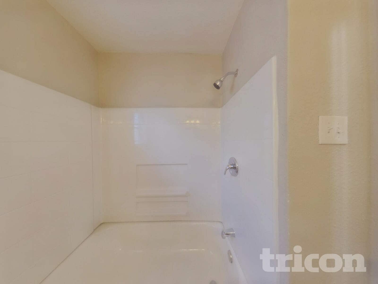 Building Photo - 729 Hallvale Dr