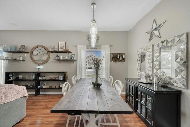 Building Photo - 318 Clydesdale Cir
