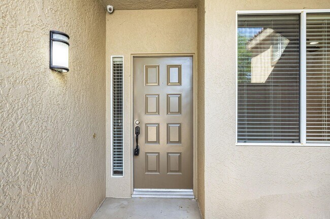 Building Photo - 55559 Winged Foot