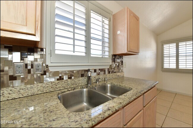 Building Photo - 3828 Tierra Joya Pl