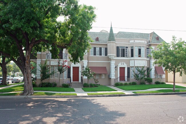Building Photo - Normandie Mar Apartments