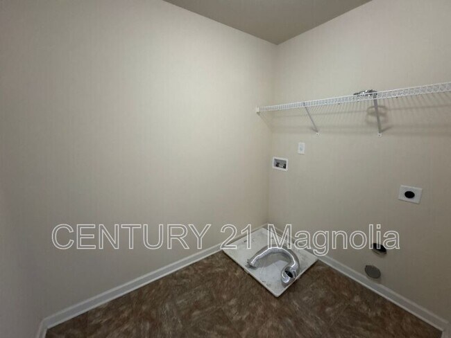 Building Photo - 4464 Grove Landing Dr