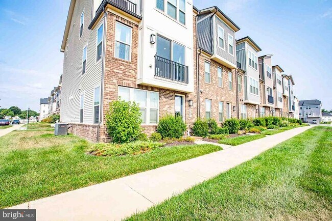 Building Photo - 167 Lyons Crk Dr