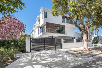 Building Photo - 851 N Alta Vista Blvd