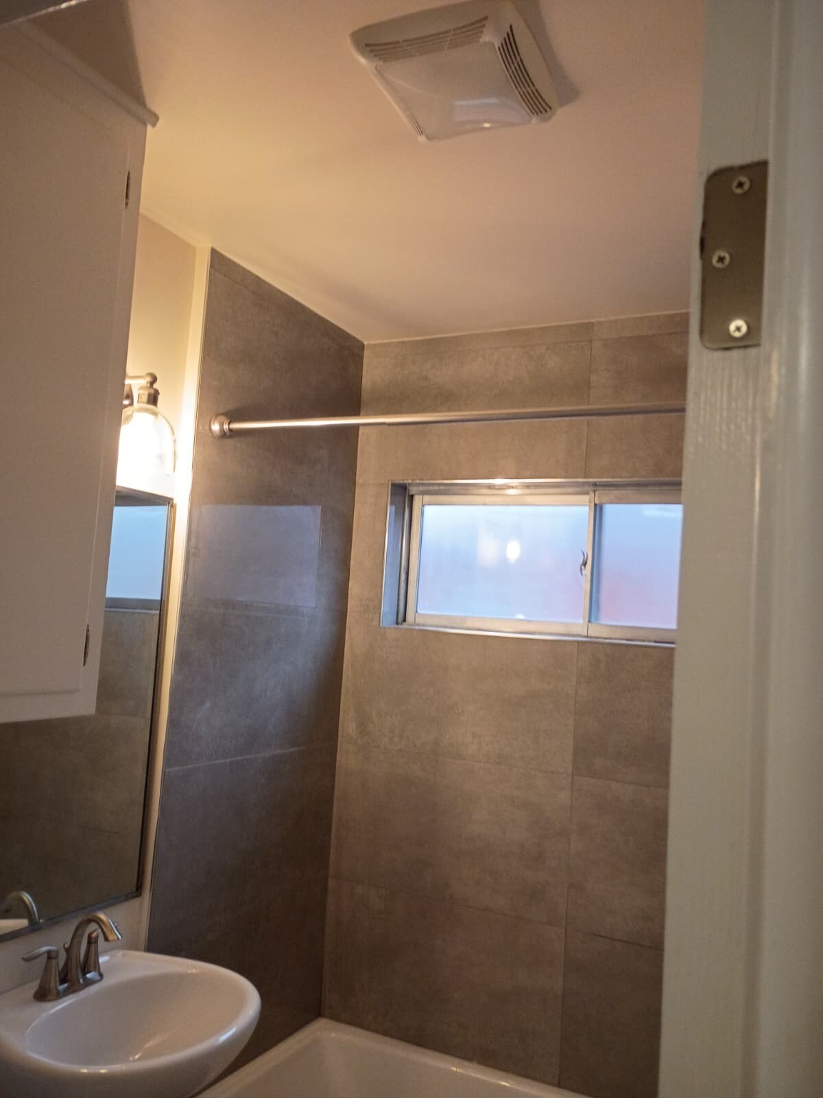 Building Photo - 9111 Cattaraugus Ave