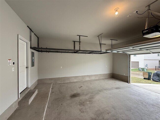 Building Photo - 953 Lone Peak Wy