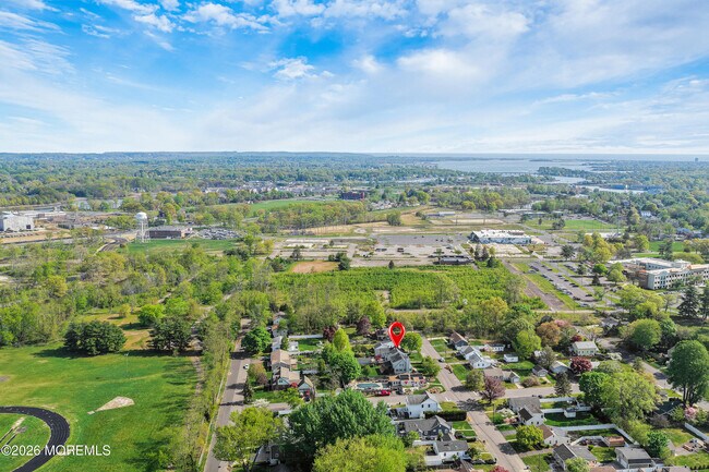 Building Photo - 57 Villa Pl