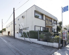 Building Photo - 6340 Vineland Ave