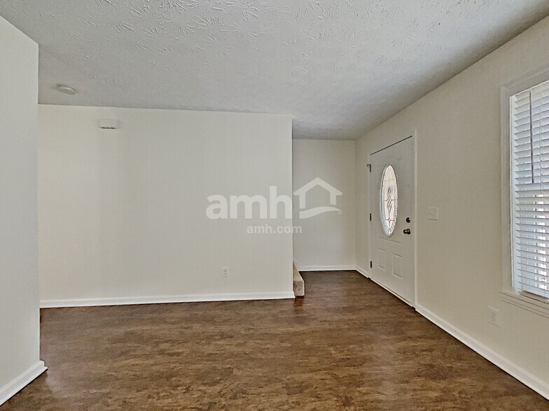 Building Photo - 505 Allens Landing Ct
