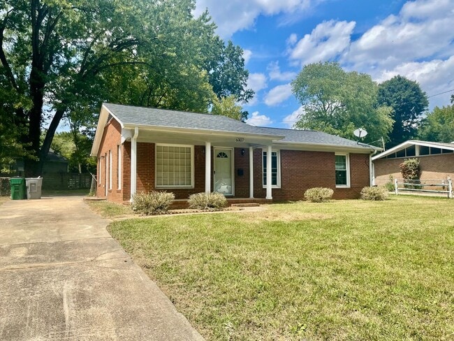Building Photo - Welcome to CoveCreek6307, a charming 3-bed...