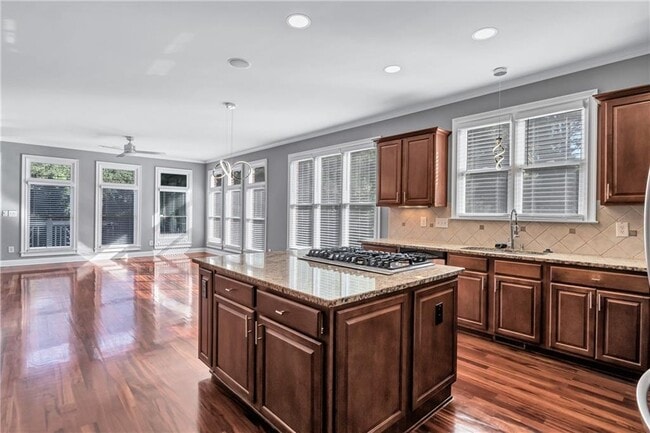 Building Photo - 476 Wallis Farm Way NW