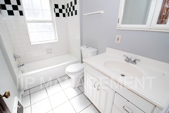 Building Photo - 1294 Winston Rd