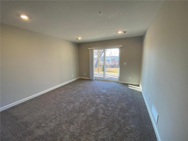 Building Photo - 178 Jean Avenue