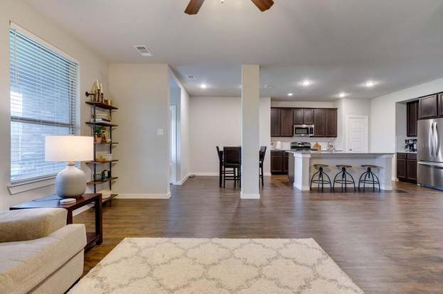 Building Photo - 1553 Kessler Dr