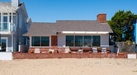 Building Photo - 2124 E Oceanfront