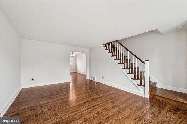 Building Photo - 234 Westbrook Dr