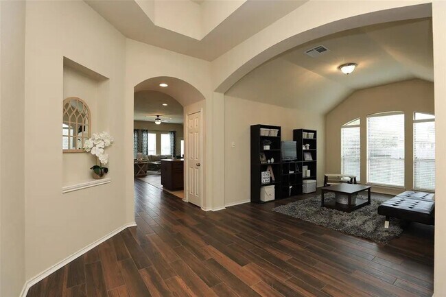 Building Photo - 13414 Barons Lake Ln