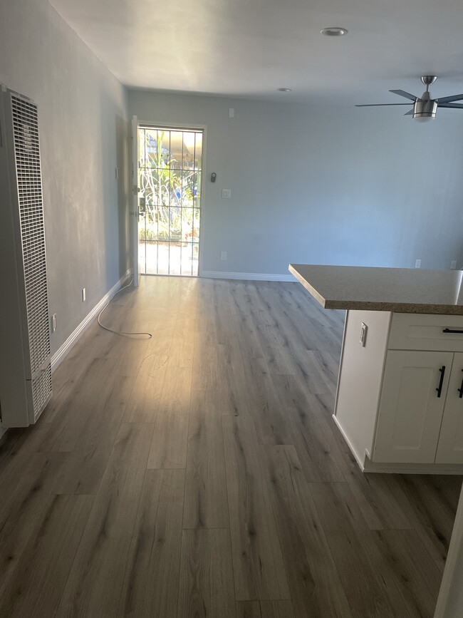 Building Photo - Villa Nova Apartments