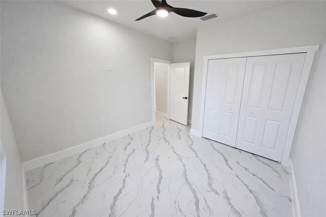 Building Photo - 2421 Milton Ave S