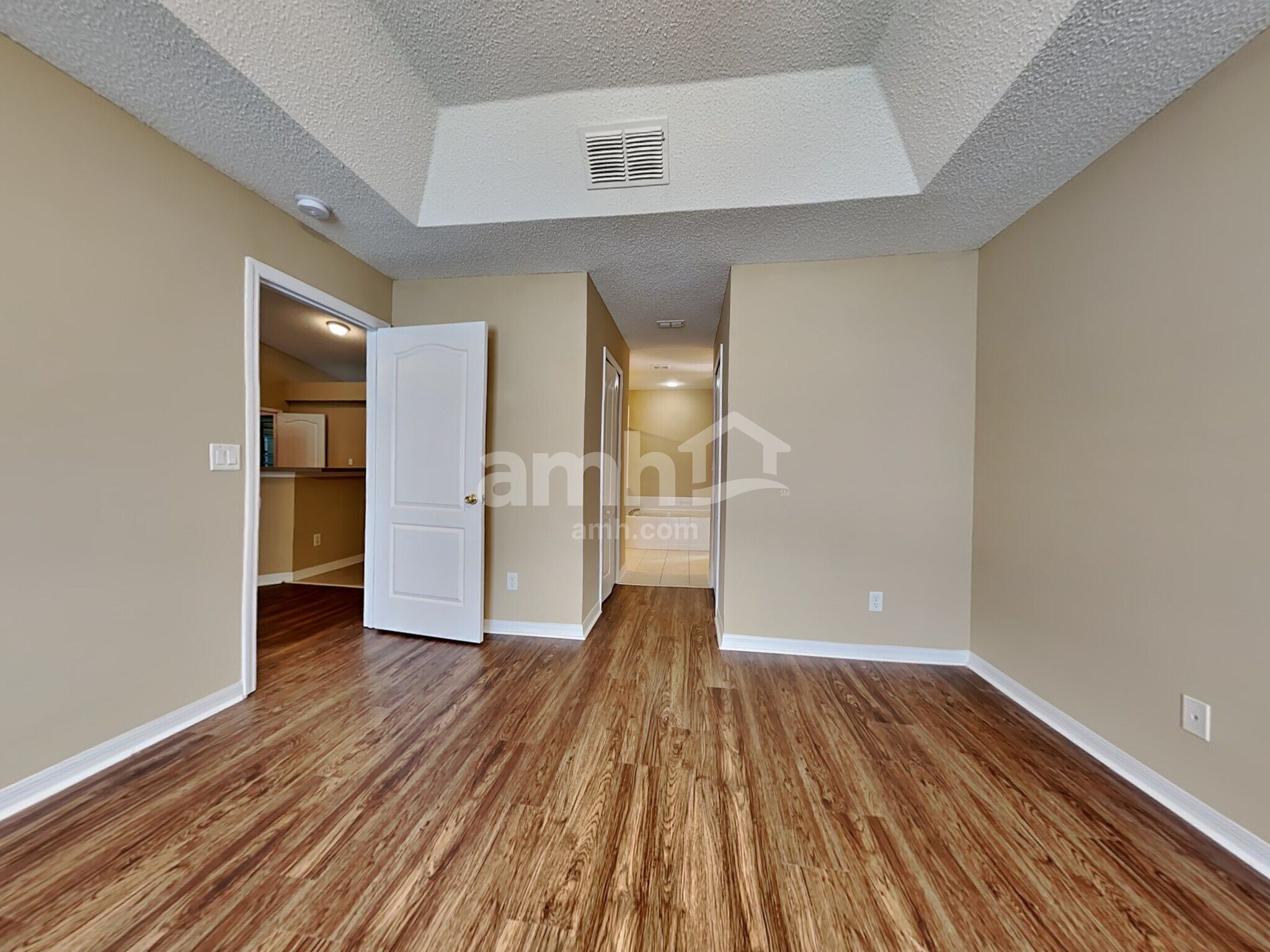 Building Photo - 2603 Waterstone Dr