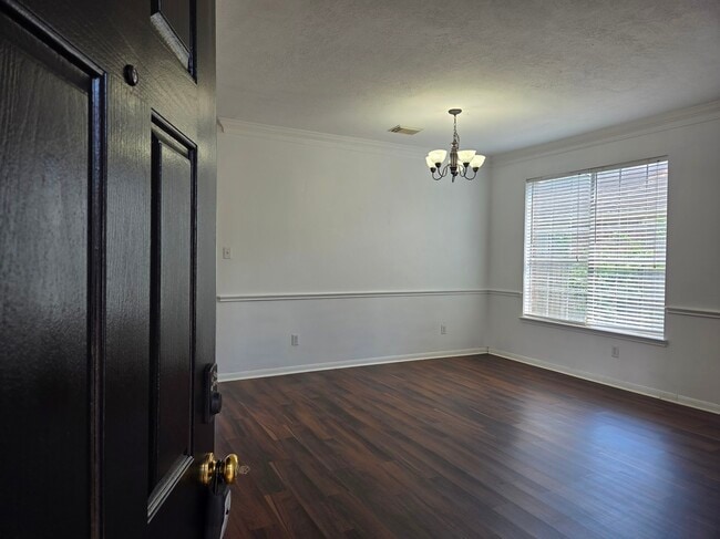 Building Photo - 21526 Oakbridge Park Ln
