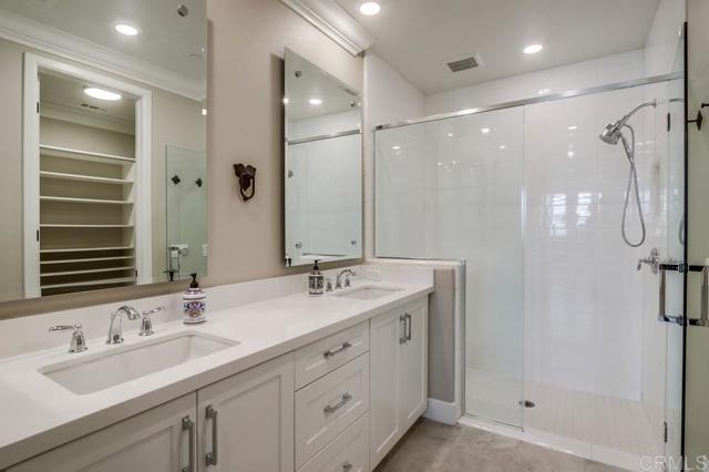 Building Photo - 16750 Coyote Bush Dr