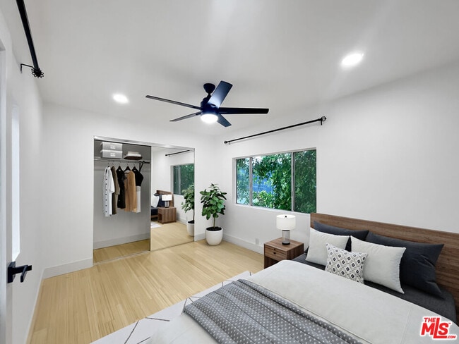 Building Photo - 2414 Effie St