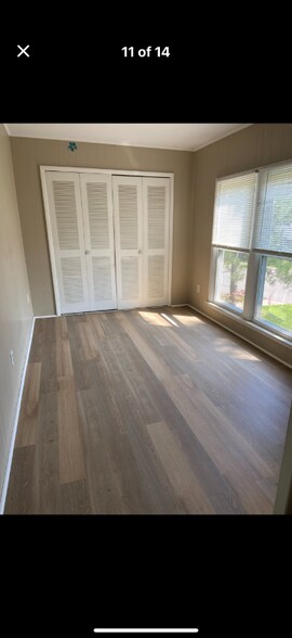 Building Photo - 522 Fleming St