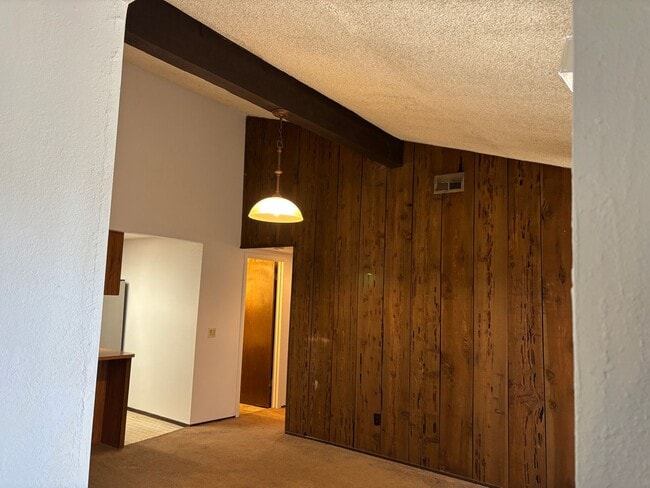 Building Photo - 4999 Curve Wood Way