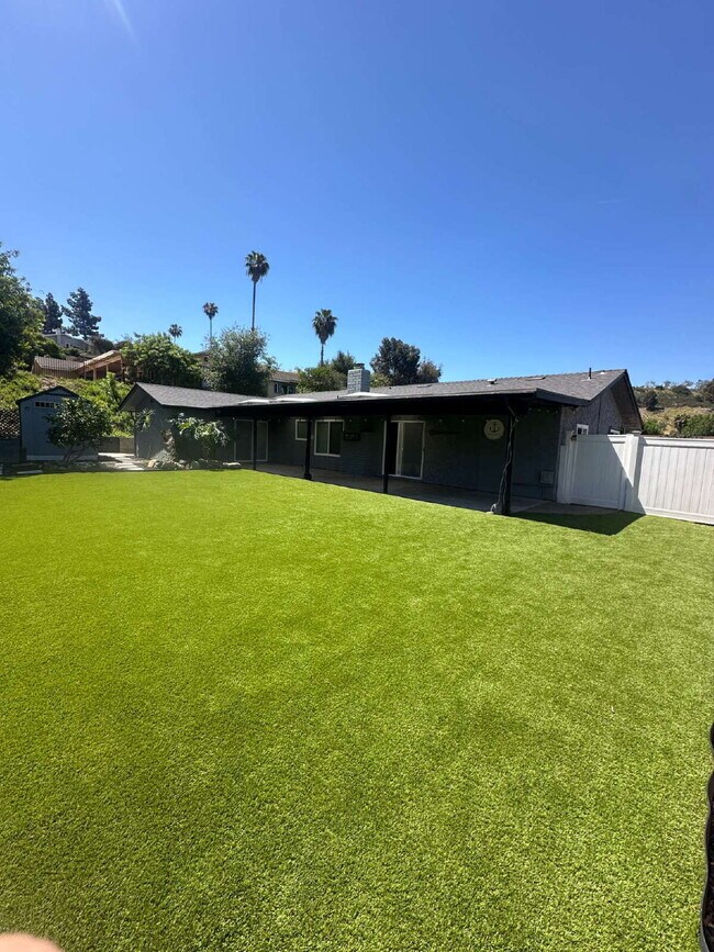 Building Photo - $5,250 - 4 Bed / 3 Bath Remodeled House in El Cajon