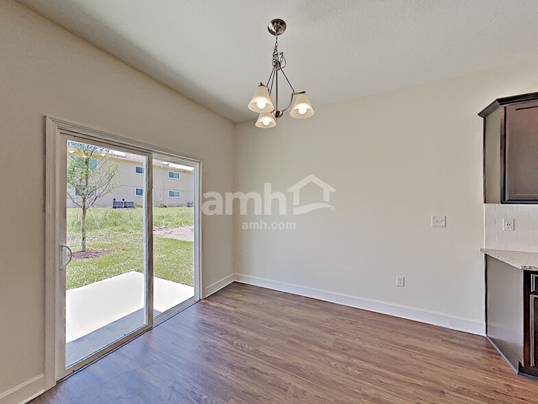 Building Photo - 8559 Highfield Ave