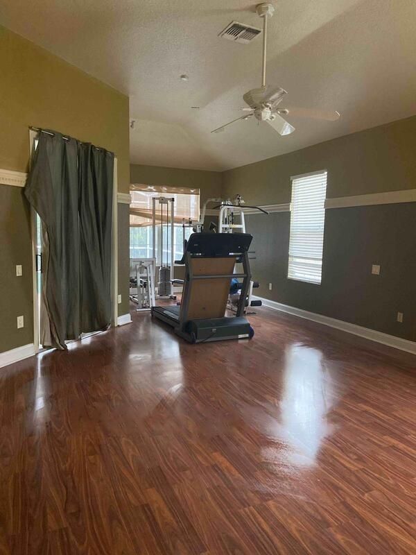 Building Photo - 7830 St Andrews Cir