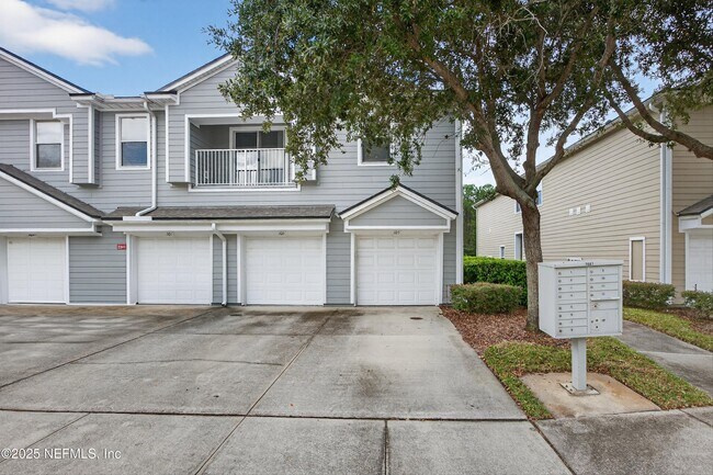 Primary Photo - 7067 Deer Lodge Cir