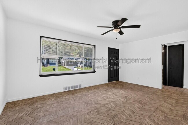 Building Photo - 5544 Sapphire Ave