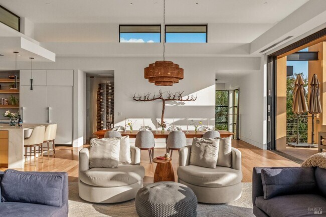 Building Photo - 663 Montecito Blvd